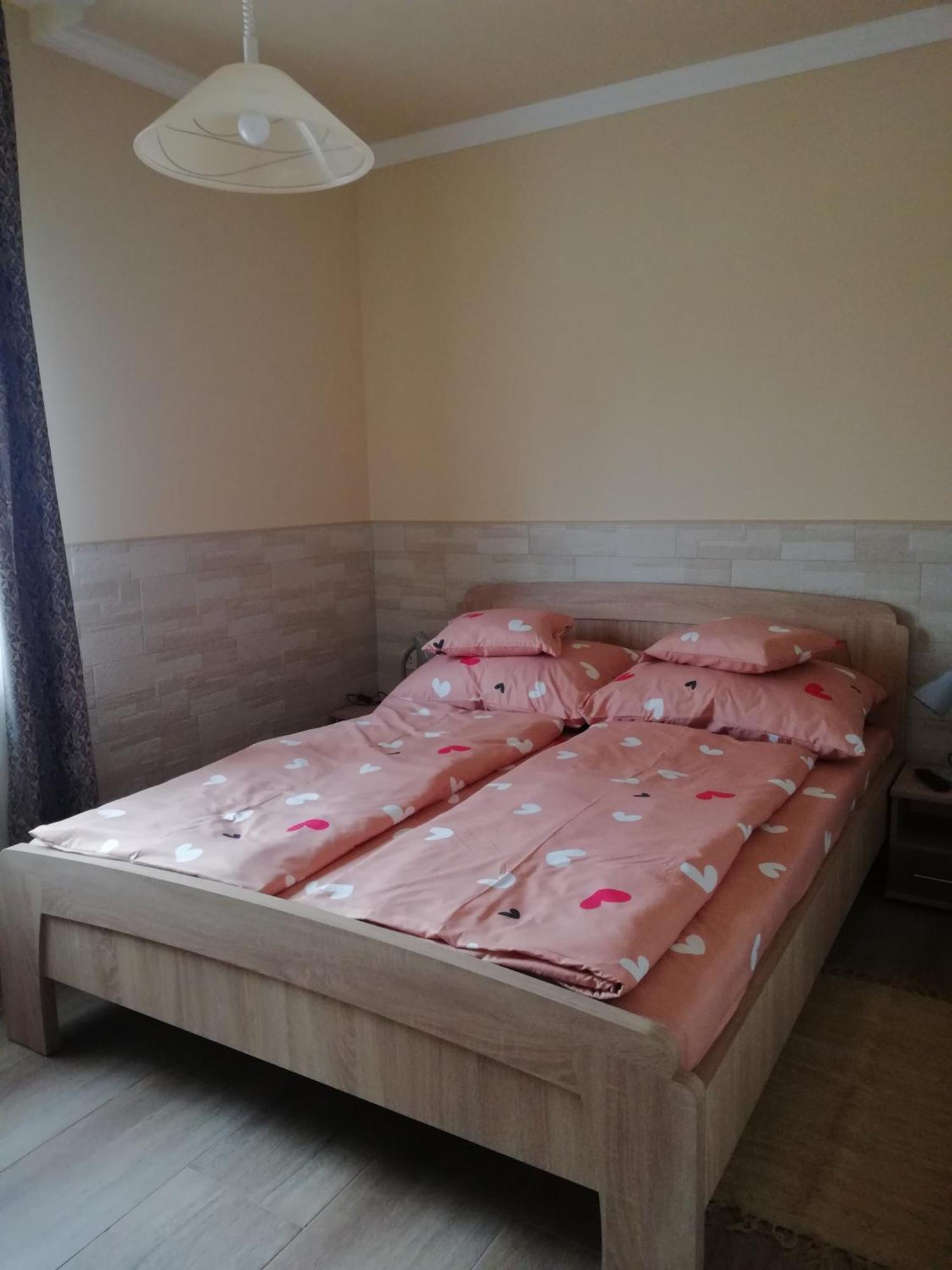 Imola Es Andrea Apartmanhaz 3 Hajdúszoboszló Екстериор снимка