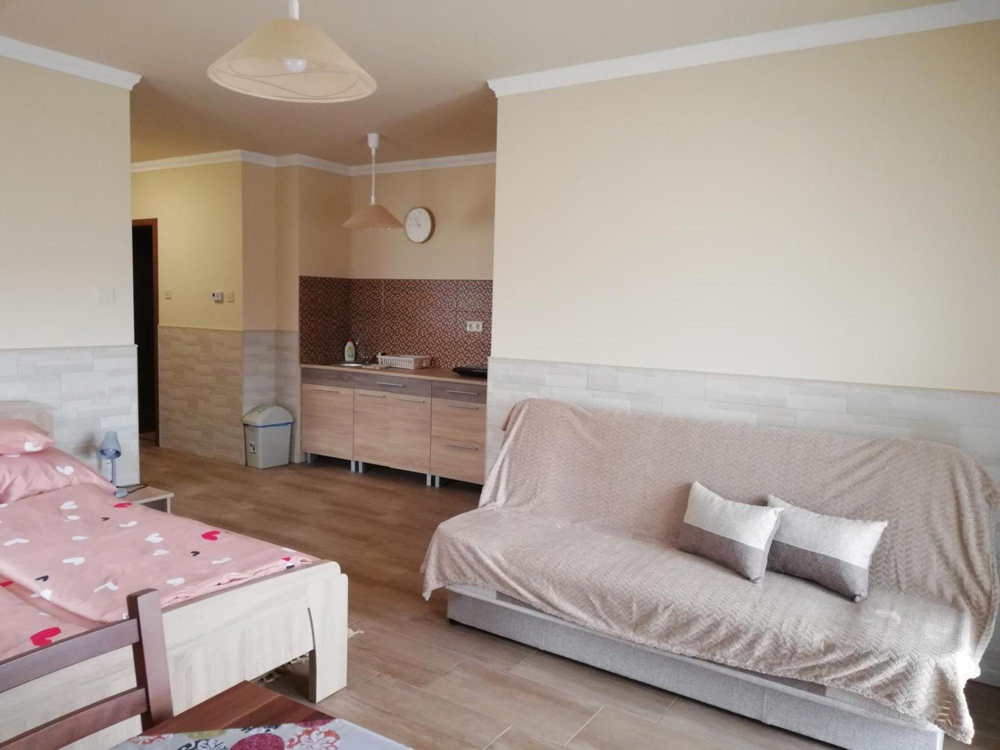 Imola Es Andrea Apartmanhaz 3 Hajdúszoboszló Екстериор снимка