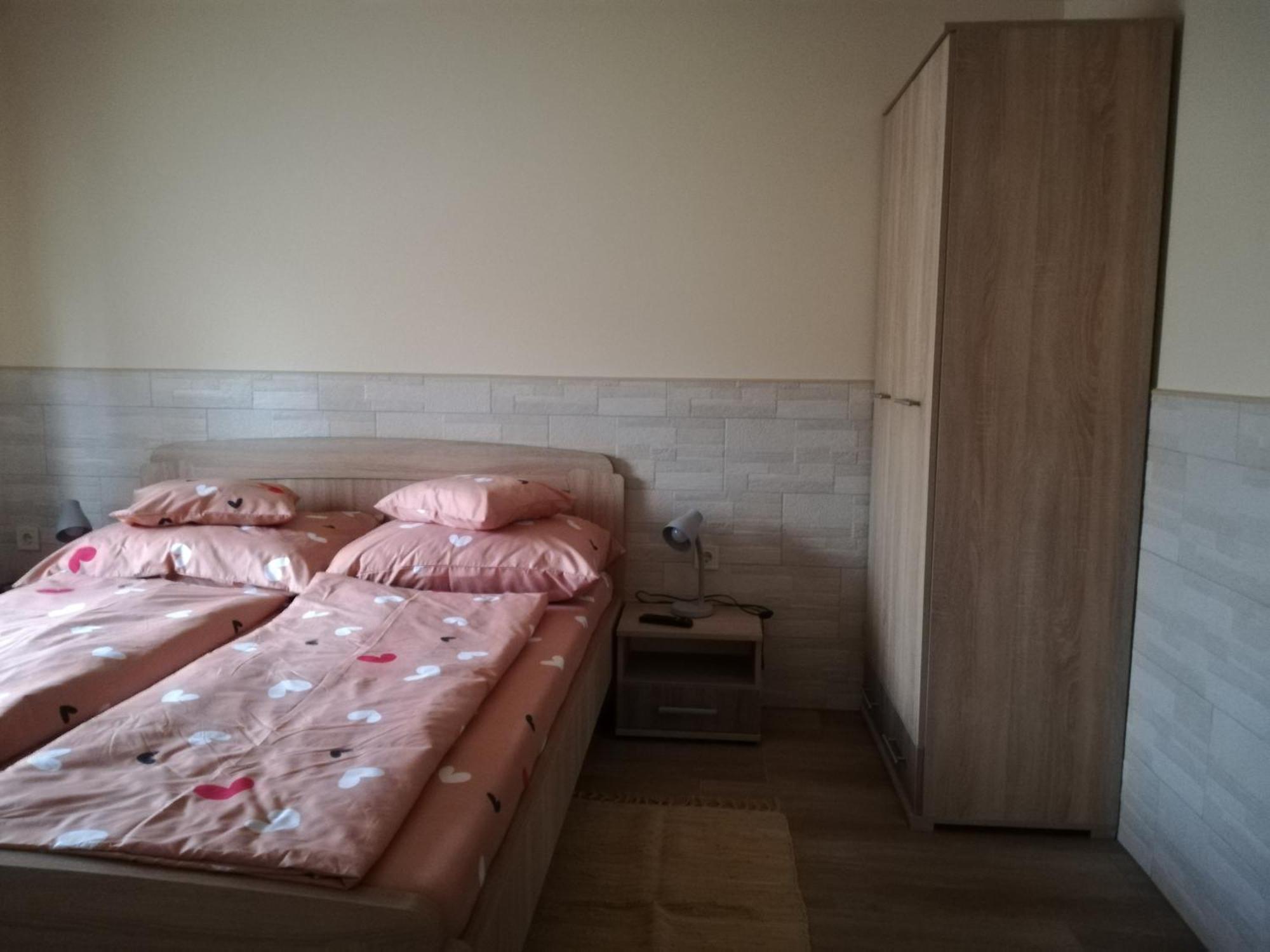 Imola Es Andrea Apartmanhaz 3 Hajdúszoboszló Екстериор снимка